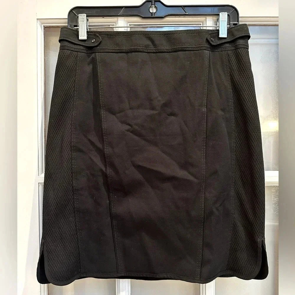 White House Black Market Black Stretchy Sporty Pencil Skirt Women’s Size 6